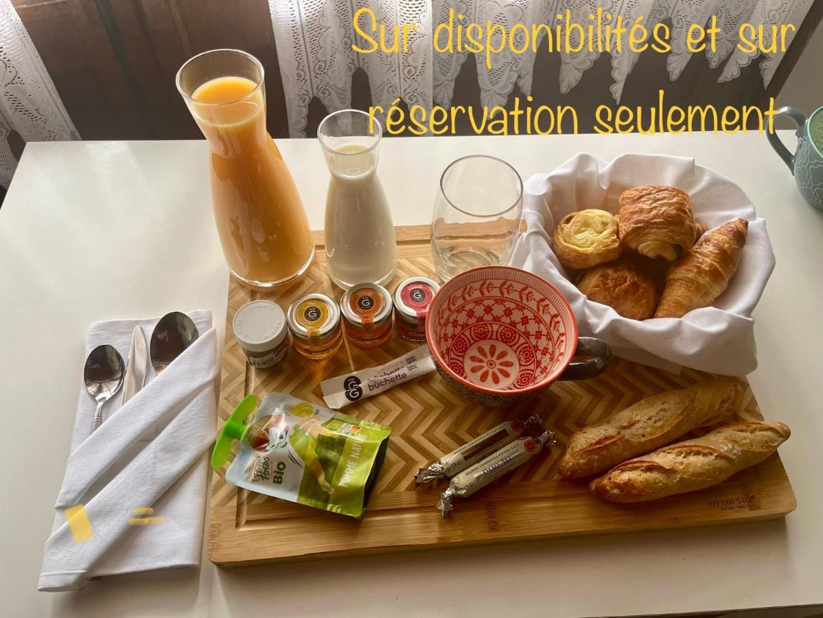 Le Gite Du Brouage Chauny Esterno foto